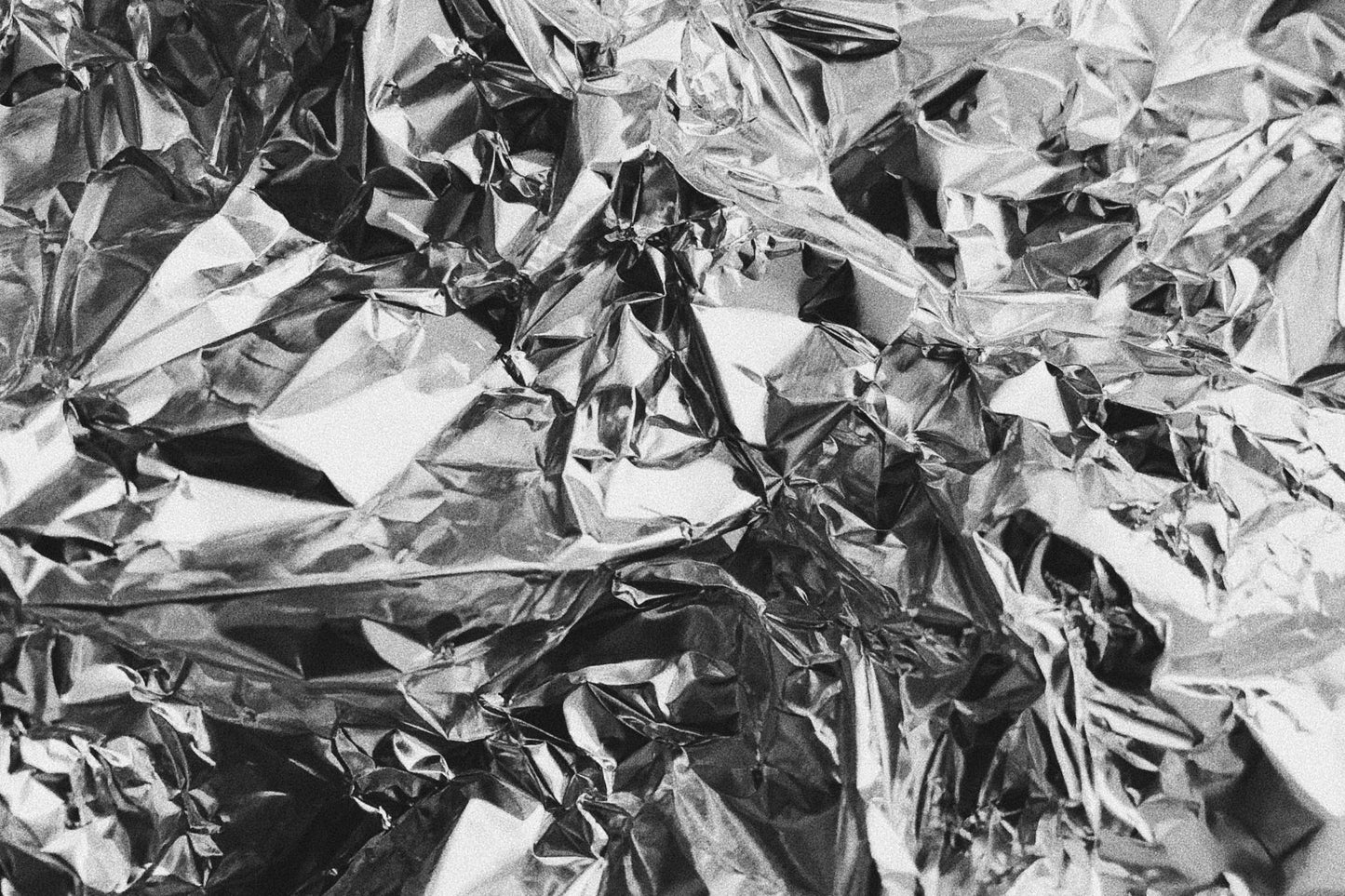 aluminum foil in black and white
